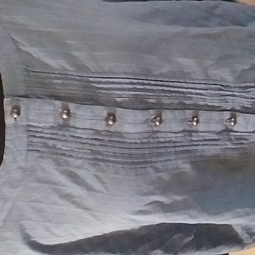 Avenue Pull Over Top - Picture 2 of 8